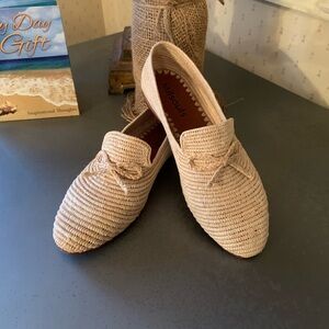 MILSOULS, bowie RAFFIA flat loafers. Hand crafted in MOROCCO. Size 39 or 8.